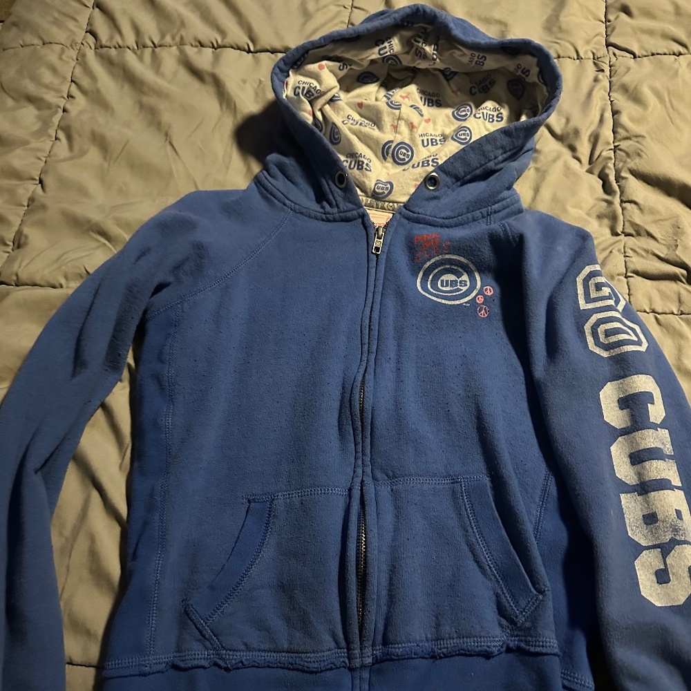 VS Pink Chicago Cubs zip up hoodie